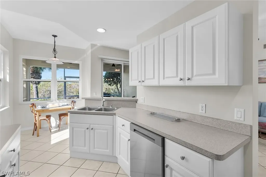 4685 Hawks Nest Way Naples FL 34114