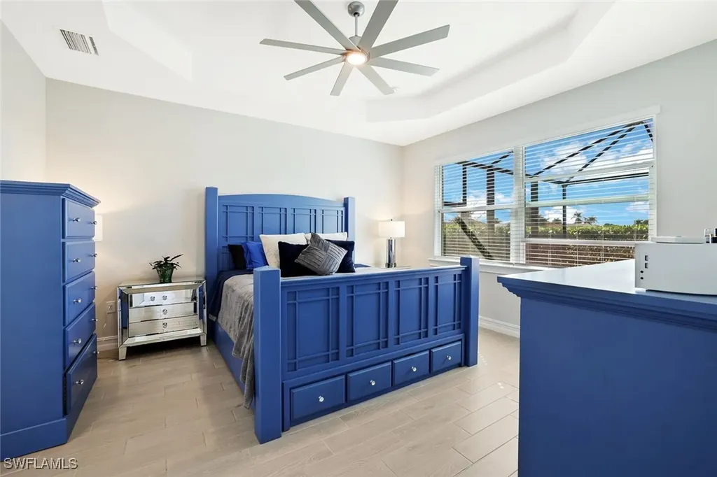 18680 Ensenada Drive Naples FL 34114