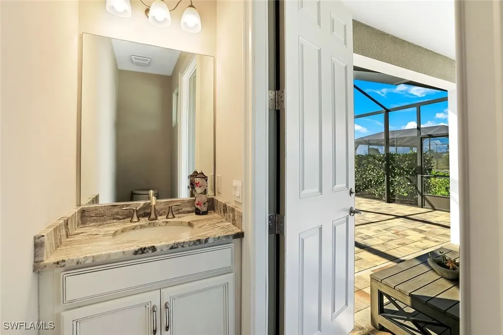 18680 Ensenada Drive Naples FL 34114