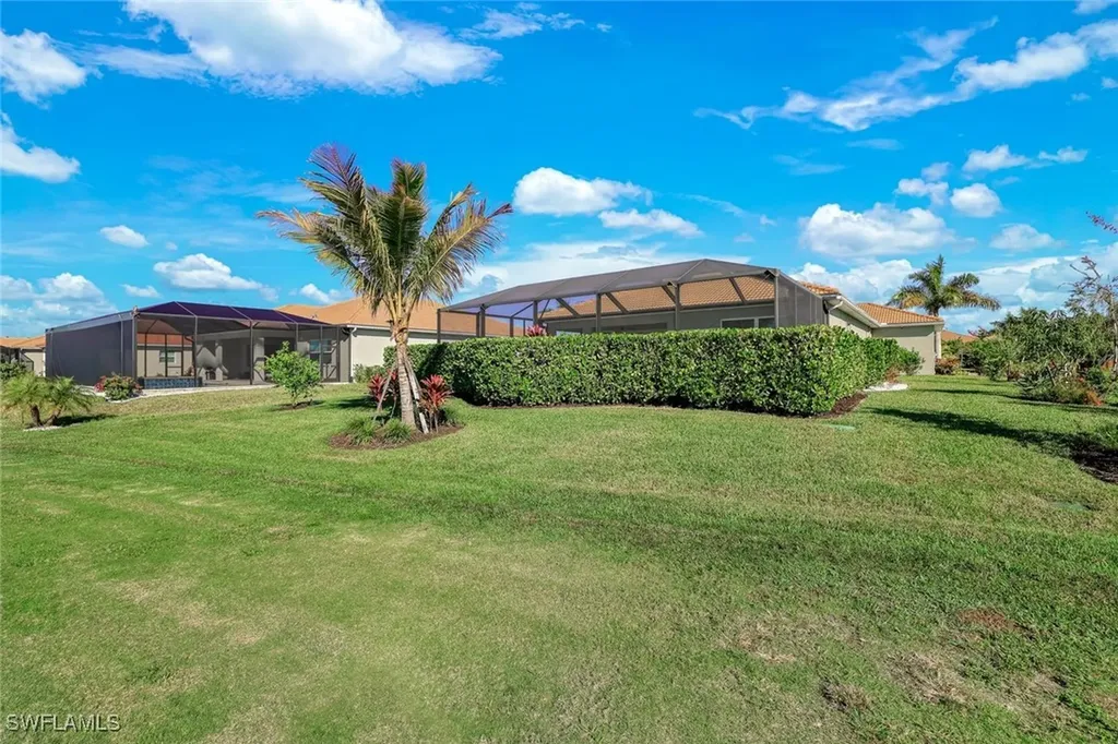 18680 Ensenada Drive Naples FL 34114