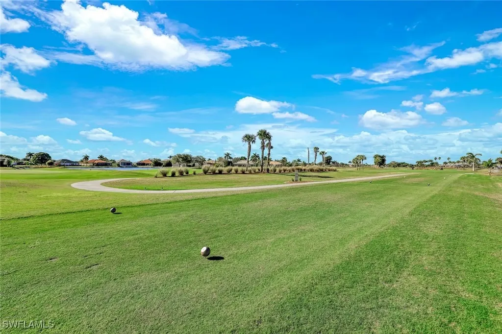 18680 Ensenada Drive Naples FL 34114