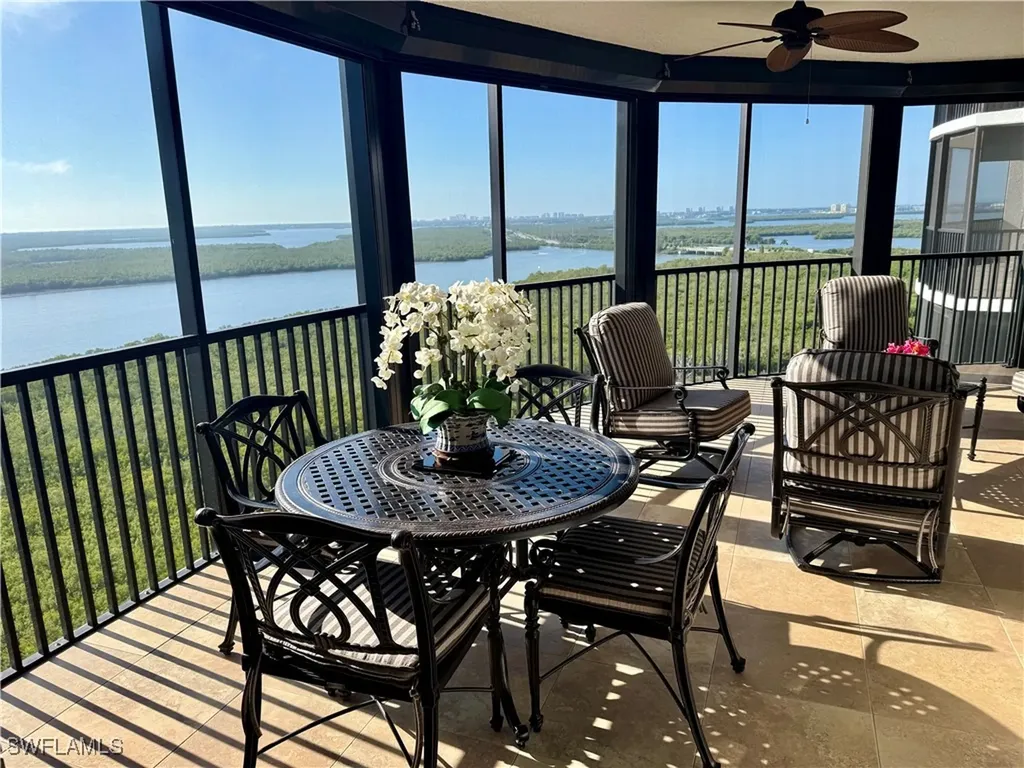 Naples FL, 1050 Borghese Lane, Unit 1404