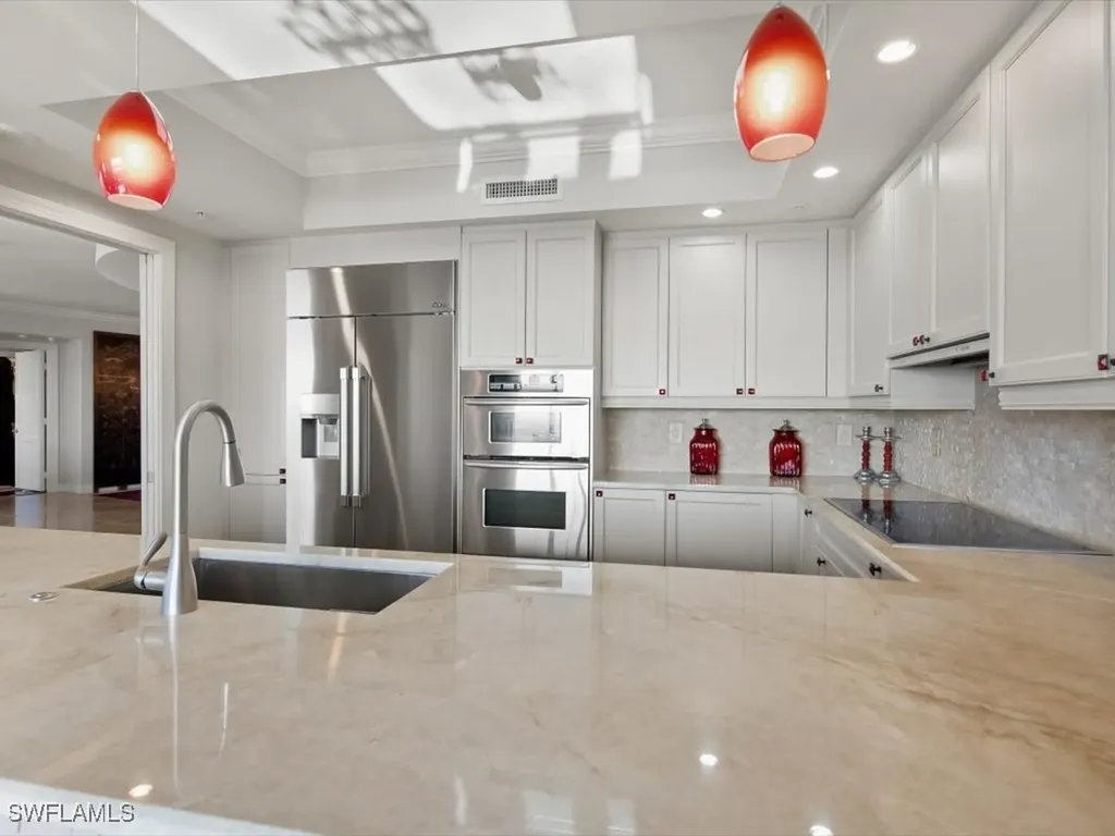 1050 Borghese Lane Naples FL 34114