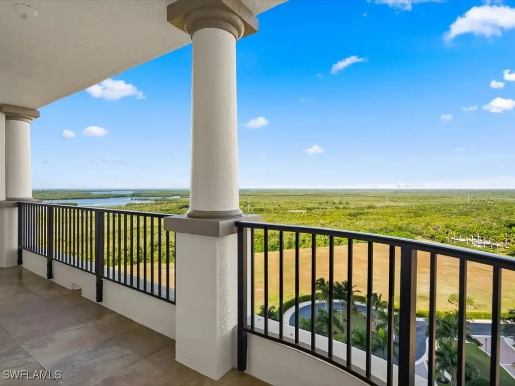 1050 Borghese Lane Naples FL 34114