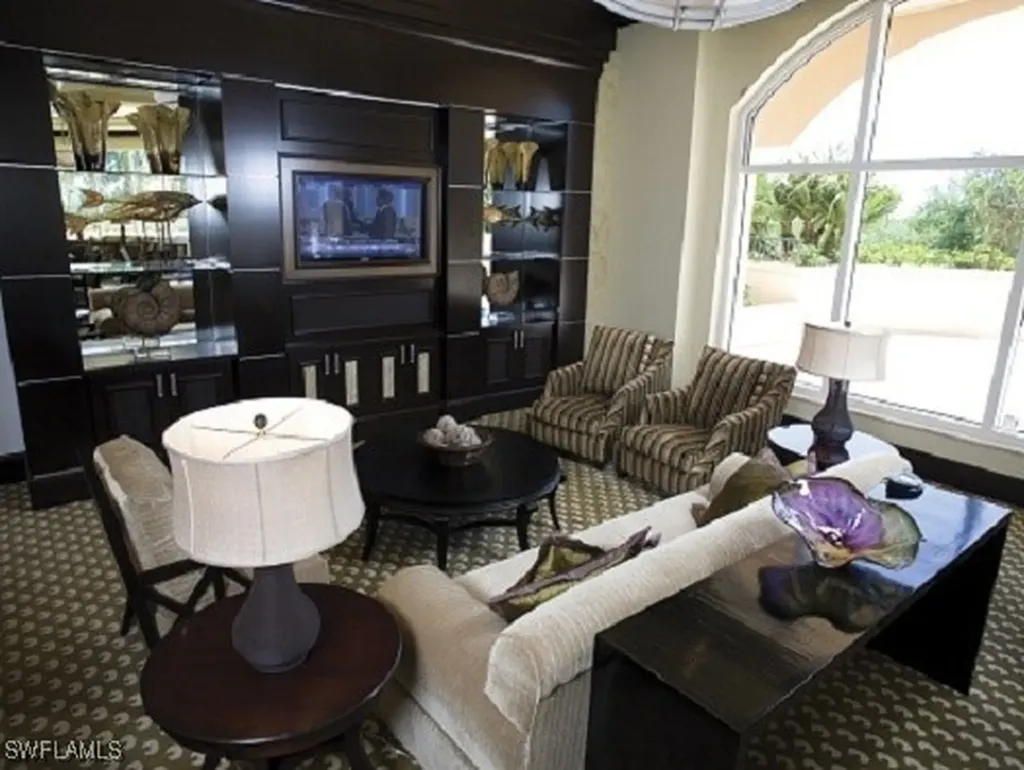 1050 Borghese Lane Naples FL 34114