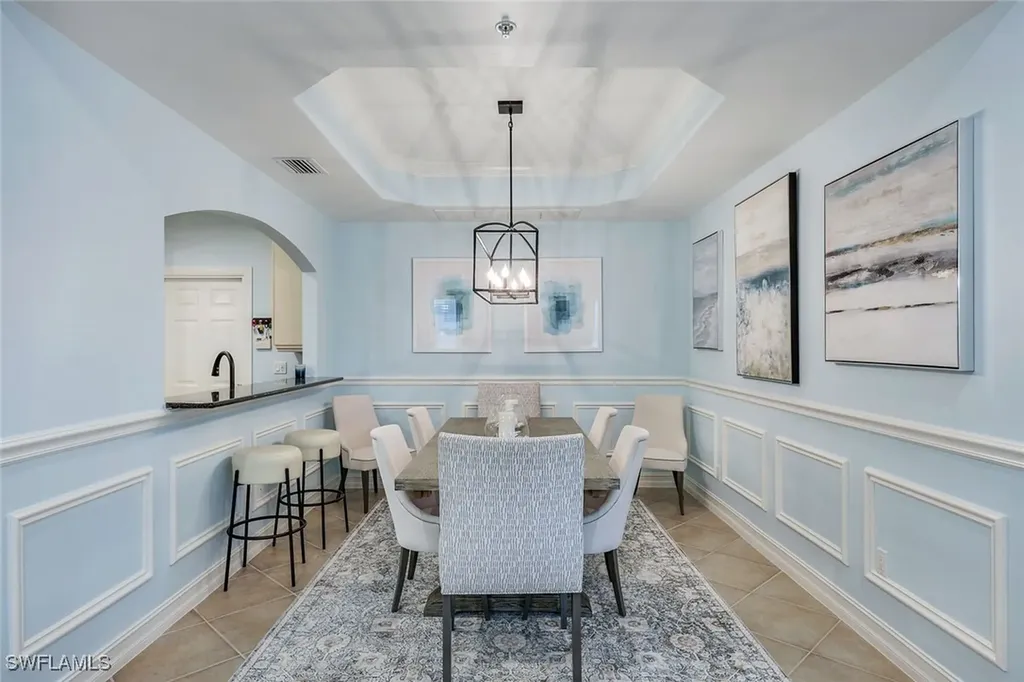 2855 Tiburon Boulevard E Naples FL 34109