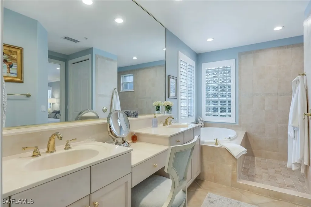 2855 Tiburon Boulevard E Naples FL 34109