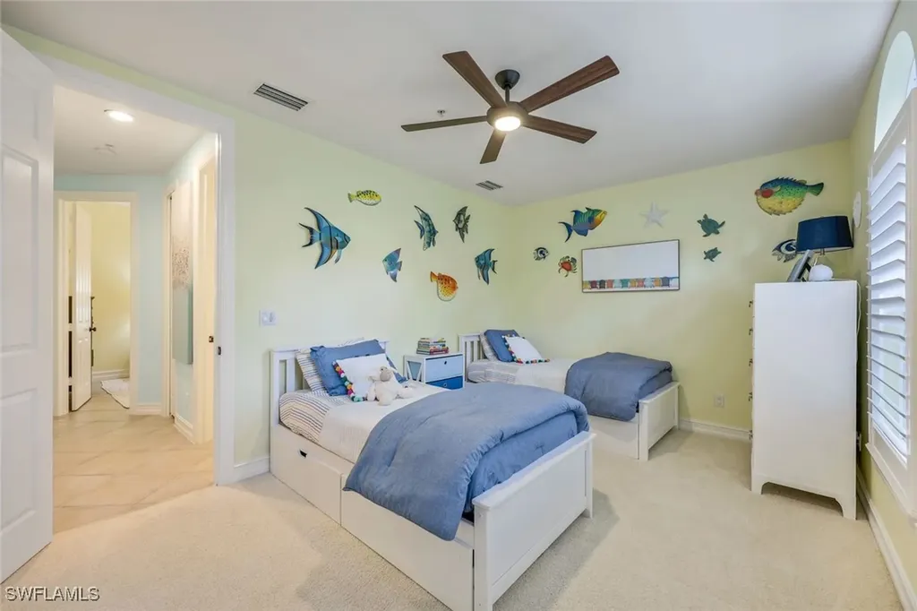 2855 Tiburon Boulevard E Naples FL 34109