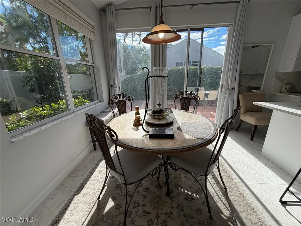 5950 Almaden Drive Naples FL 34119