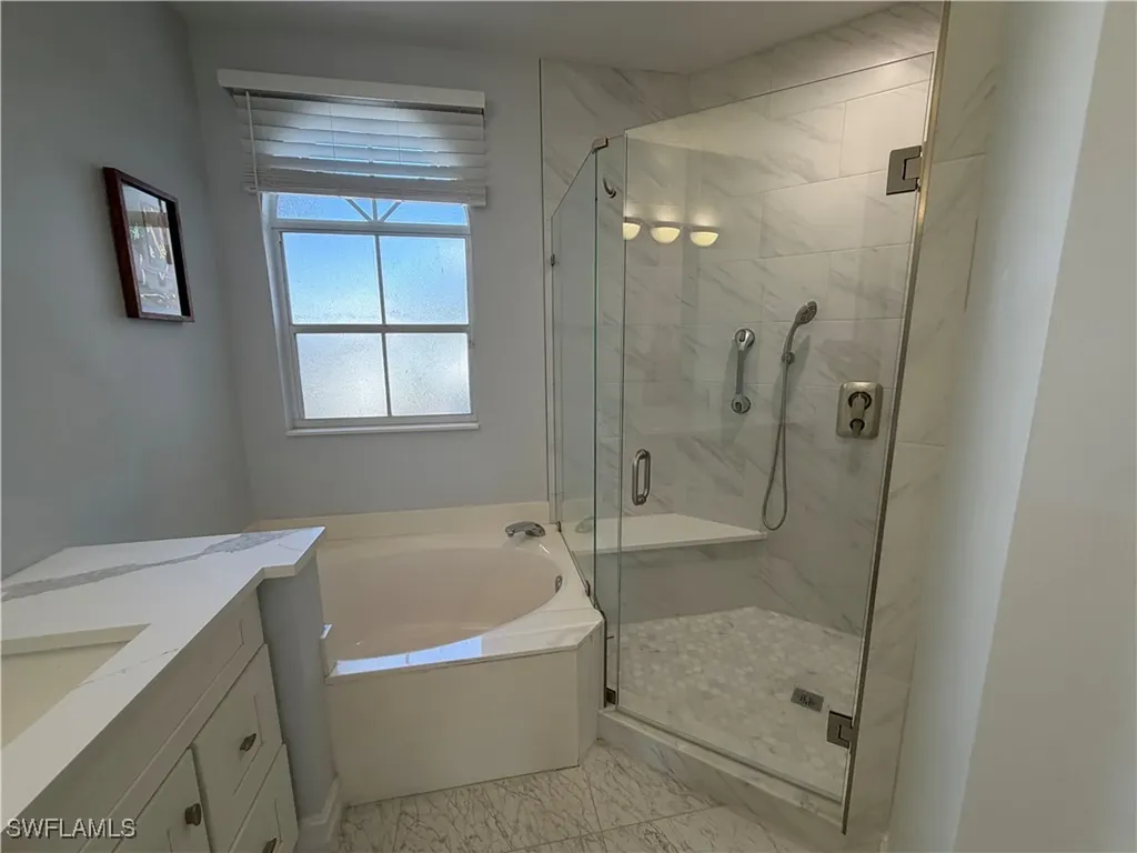 5950 Almaden Drive Naples FL 34119
