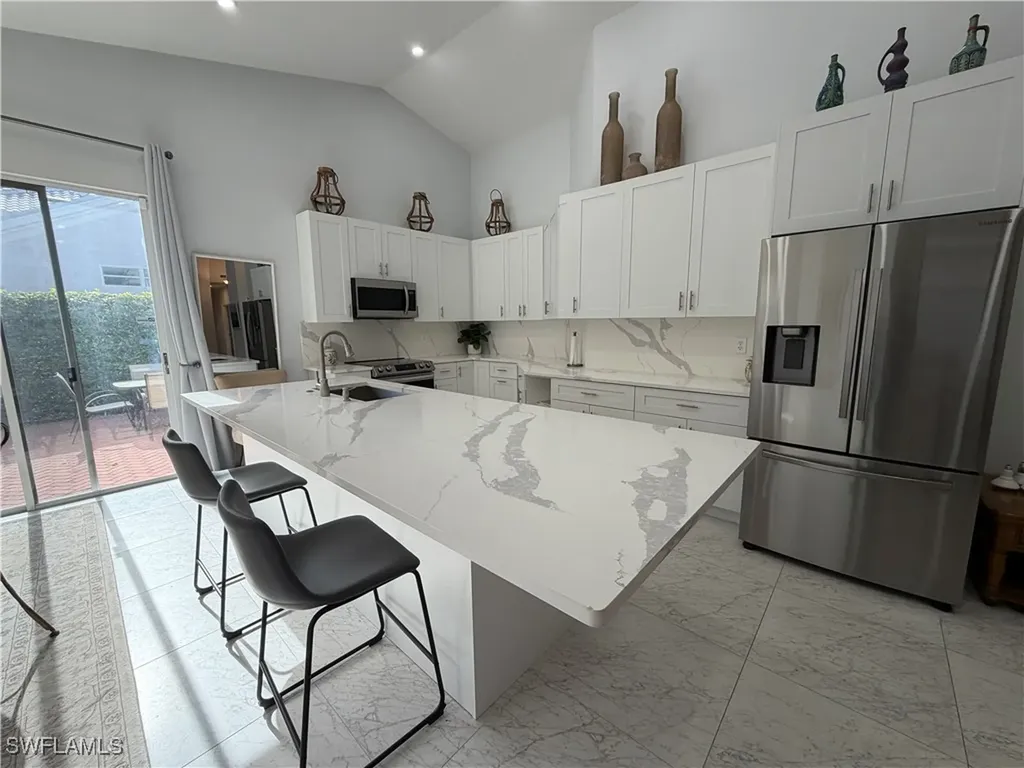 5950 Almaden Drive Naples FL 34119
