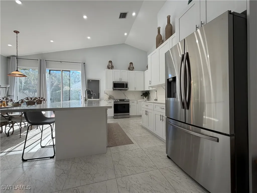 5950 Almaden Drive Naples FL 34119