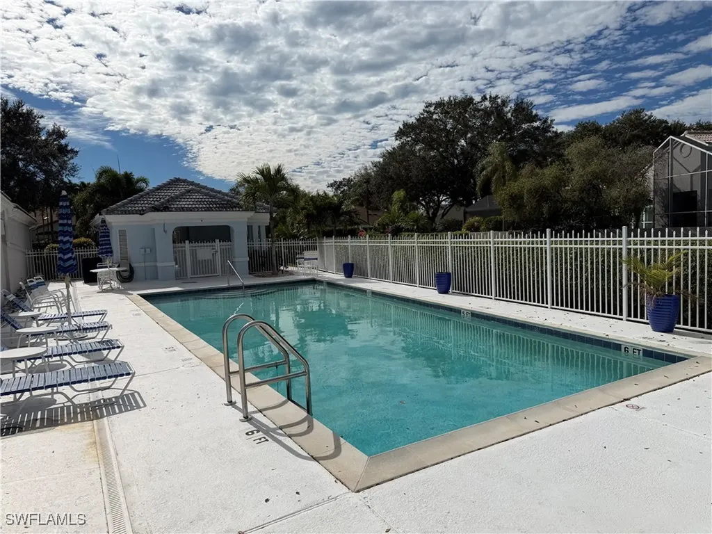 5950 Almaden Drive Naples FL 34119