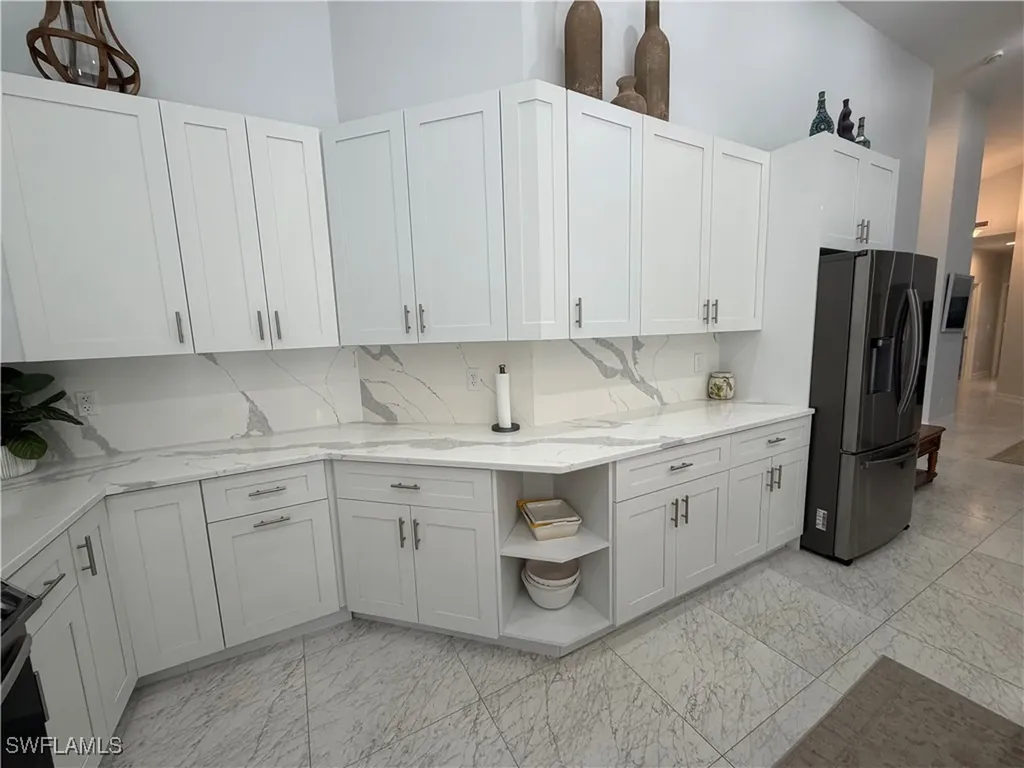 5950 Almaden Drive Naples FL 34119
