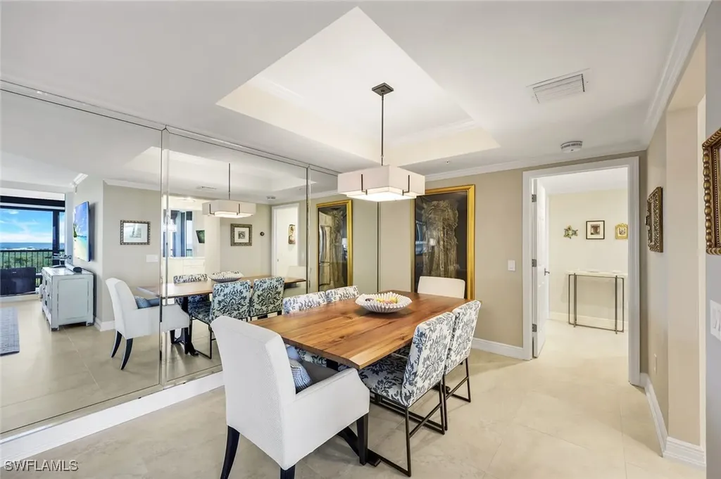 7225 Pelican Bay Boulevard Naples FL 34108