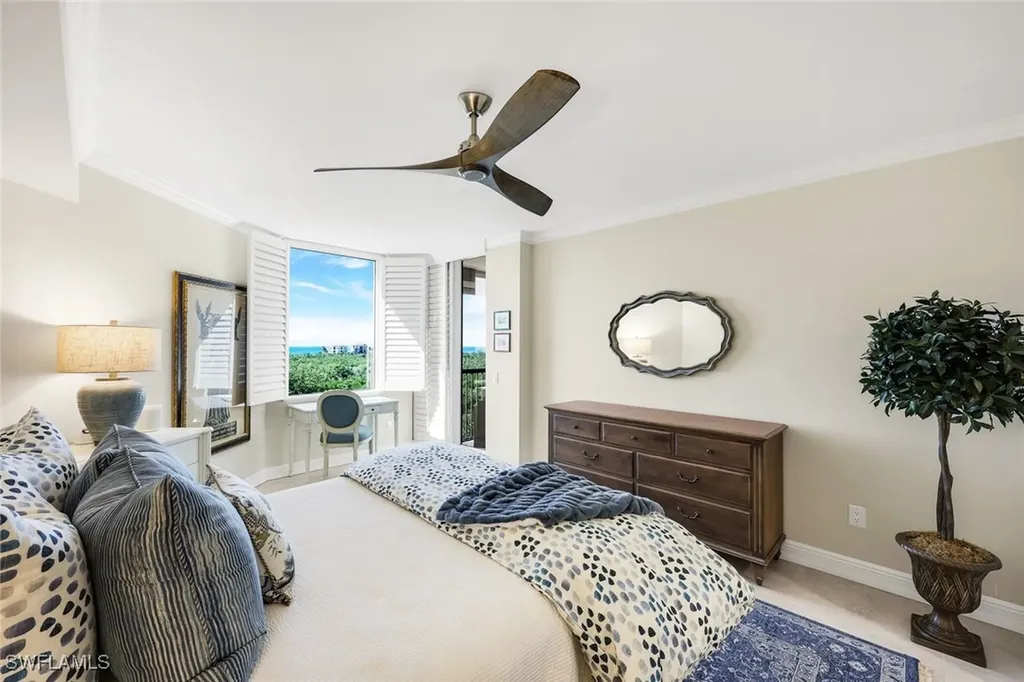 7225 Pelican Bay Boulevard Naples FL 34108