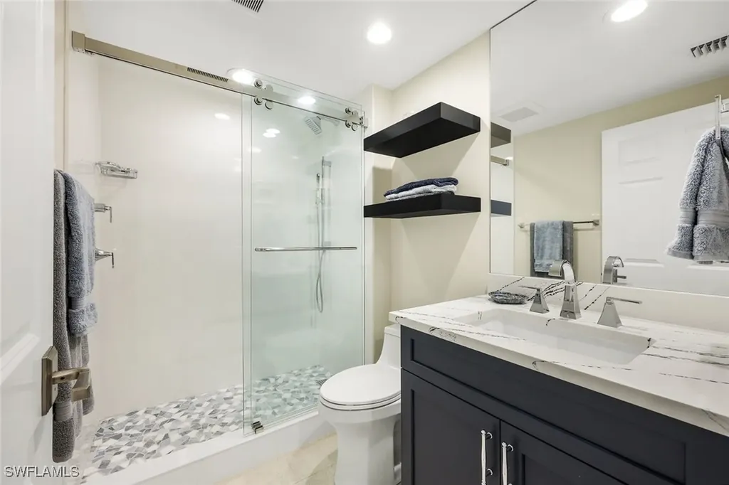 7225 Pelican Bay Boulevard Naples FL 34108