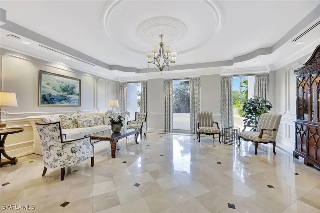 7225 Pelican Bay Boulevard Naples FL 34108