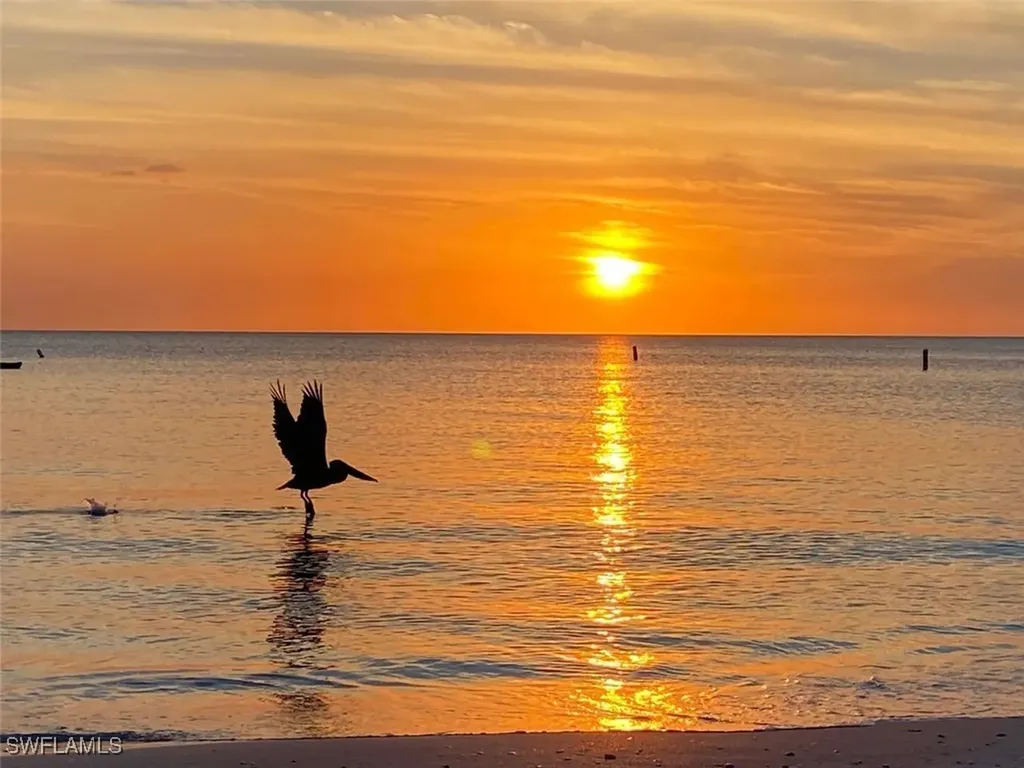 7225 Pelican Bay Boulevard Naples FL 34108