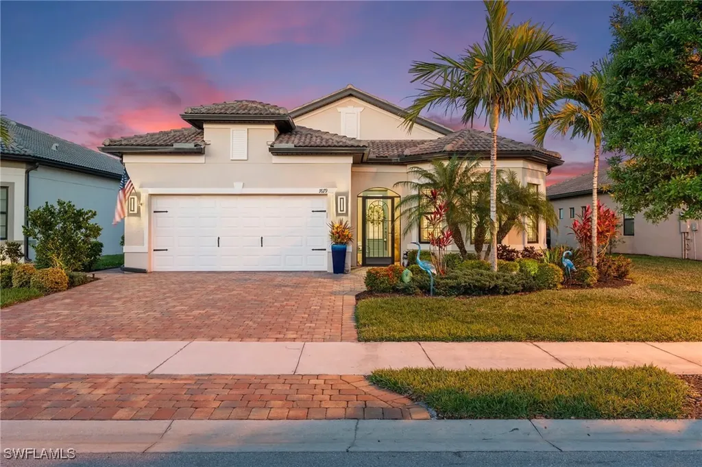 7679 Winding Cypress Drive Naples FL 34114