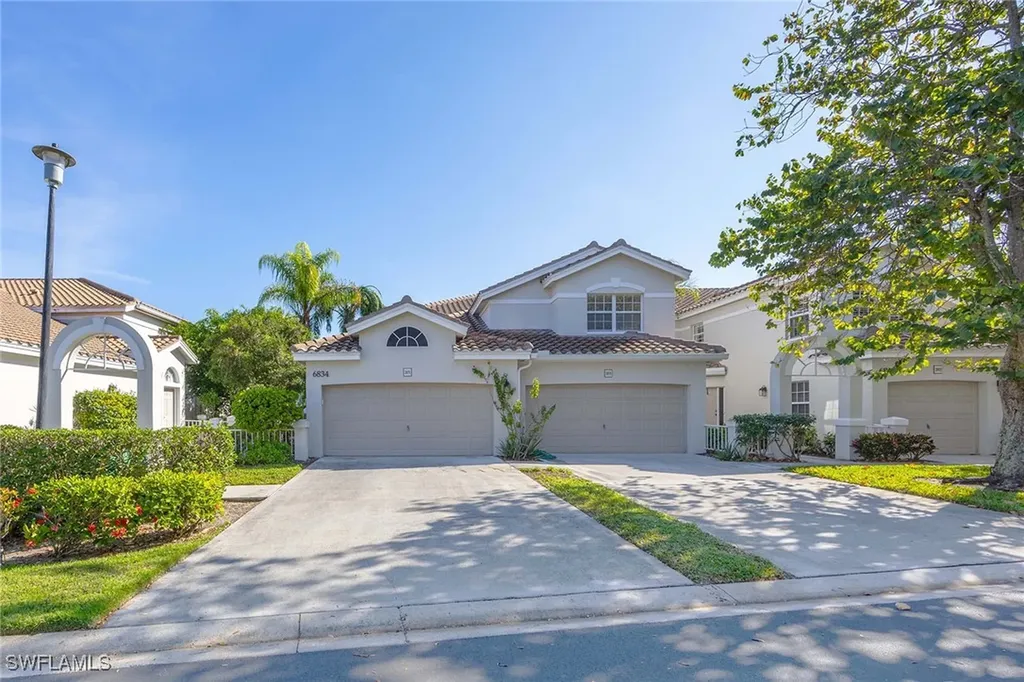 6834 Lantana Bridge Road Naples FL 34109