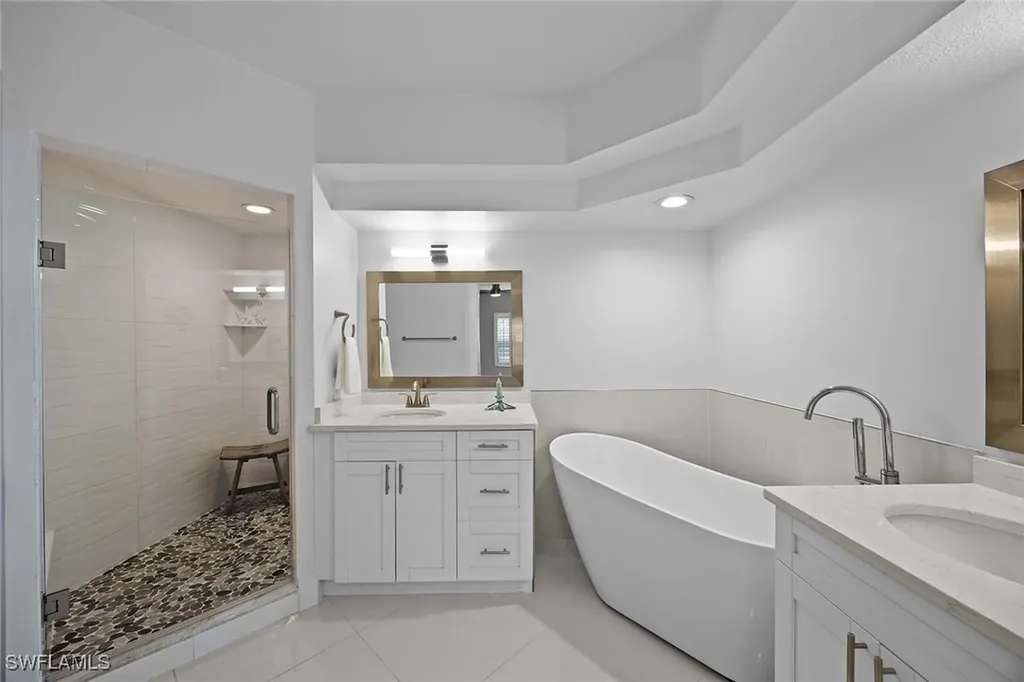 6834 Lantana Bridge Road Naples FL 34109