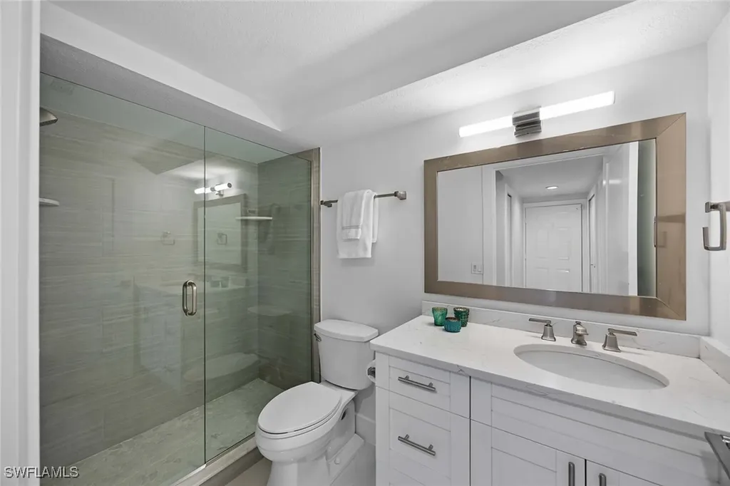 6834 Lantana Bridge Road Naples FL 34109