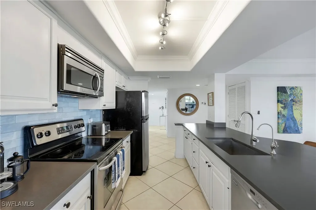 11 Bluebill Avenue Naples FL 34108