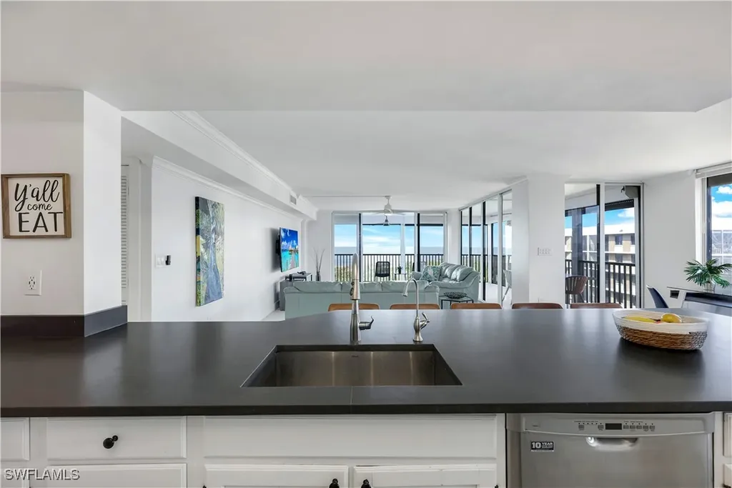 11 Bluebill Avenue Naples FL 34108