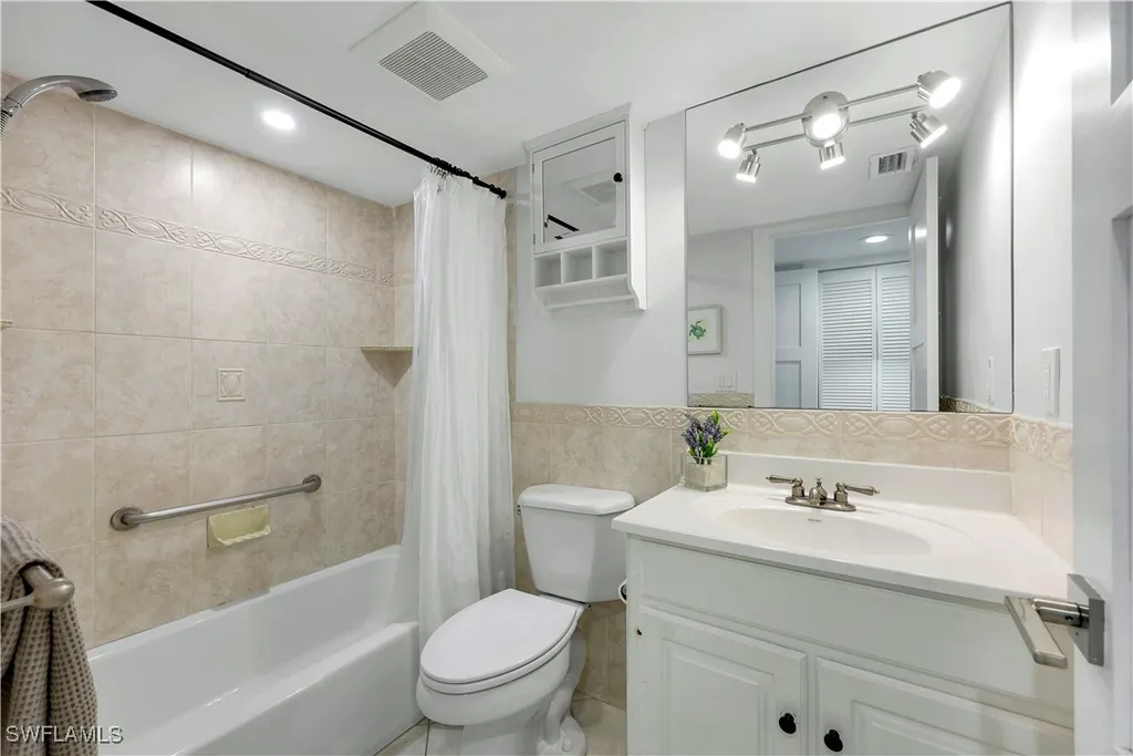 11 Bluebill Avenue Naples FL 34108