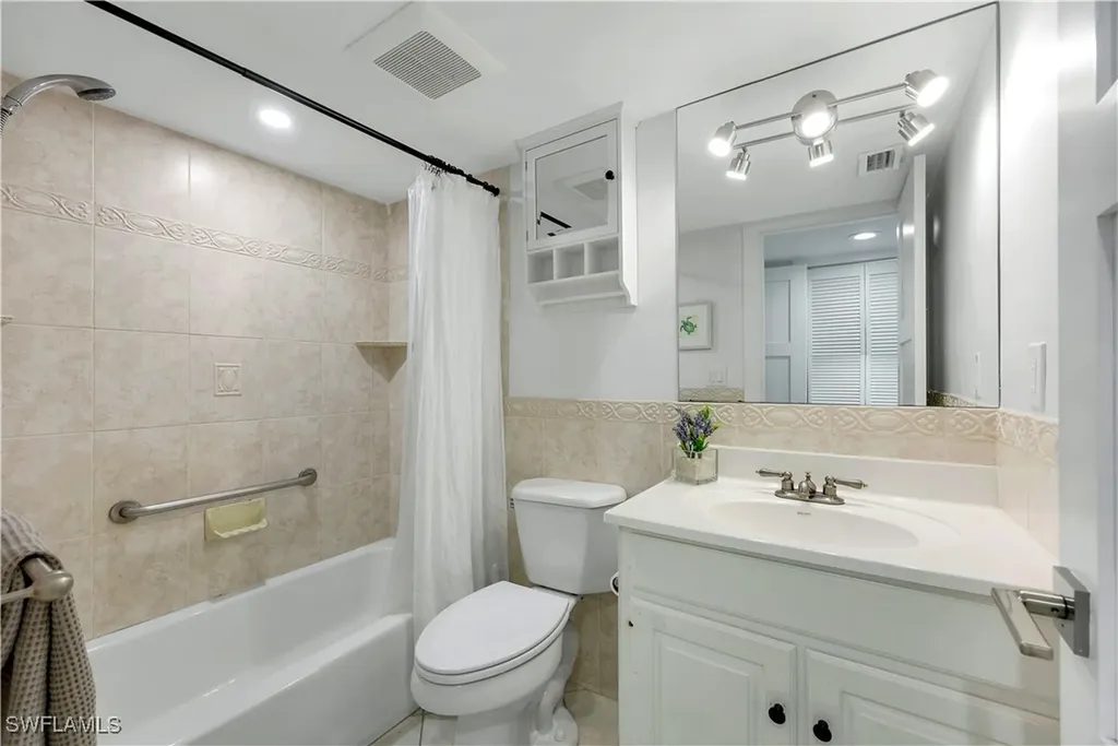 11 Bluebill Avenue Naples FL 34108