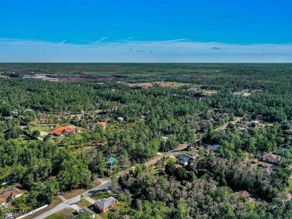 2180 Della Drive Naples FL 34117