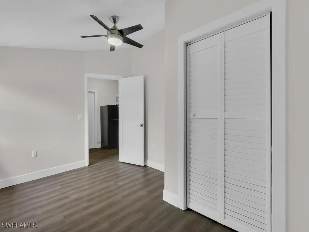 2180 Della Drive Naples FL 34117