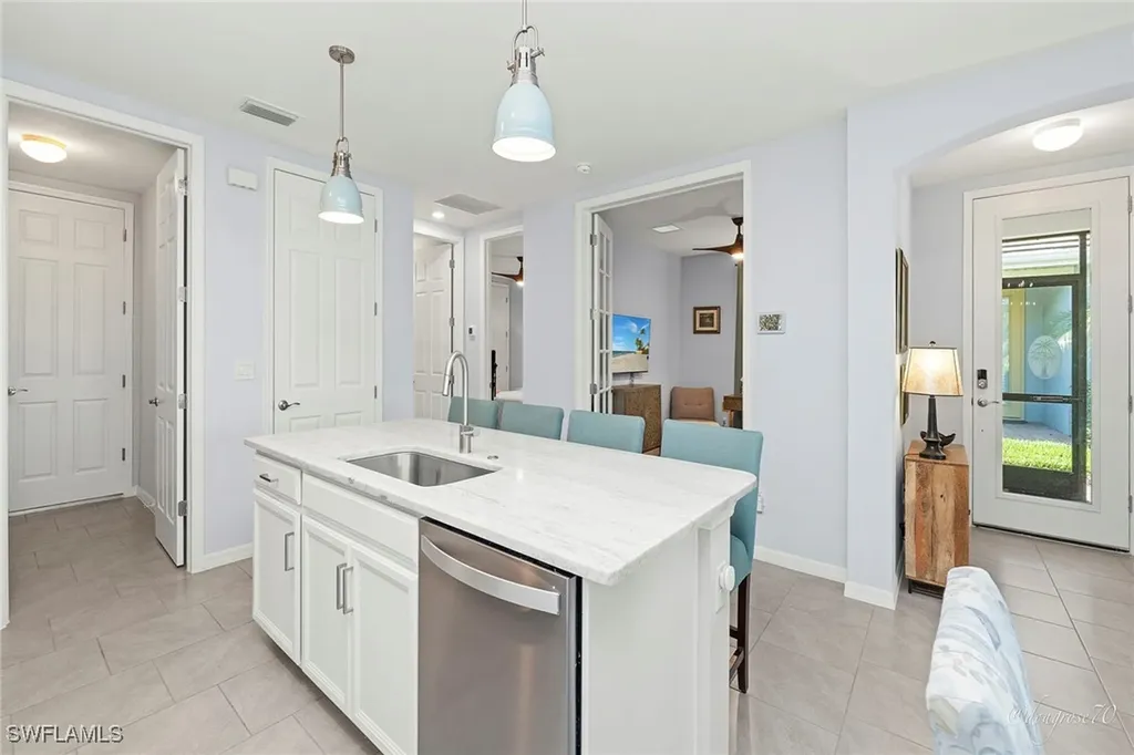 14595 Edgewater Circle Naples FL 34114
