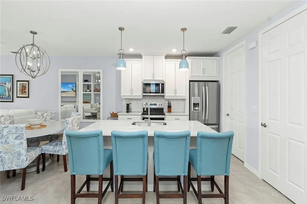 14595 Edgewater Circle Naples FL 34114