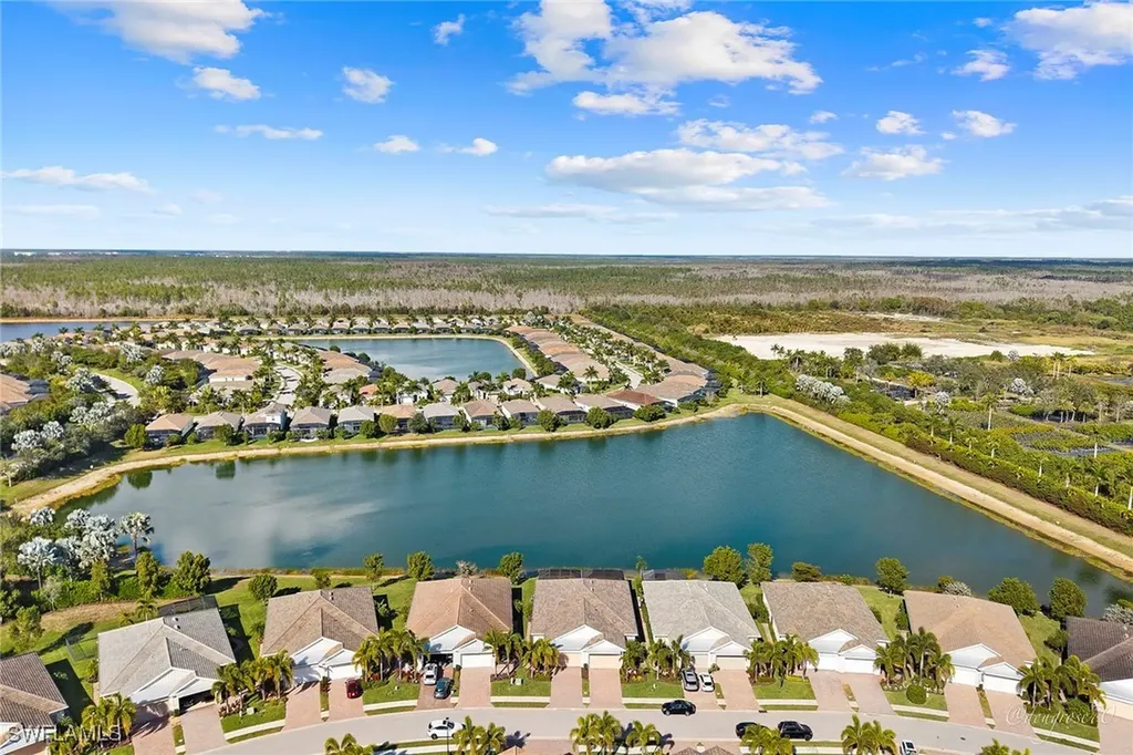 14595 Edgewater Circle Naples FL 34114