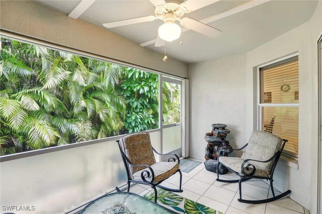 218 Marseille Drive Naples FL 34112