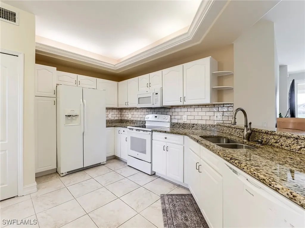 9040 Spring Run Boulevard Estero FL 34135