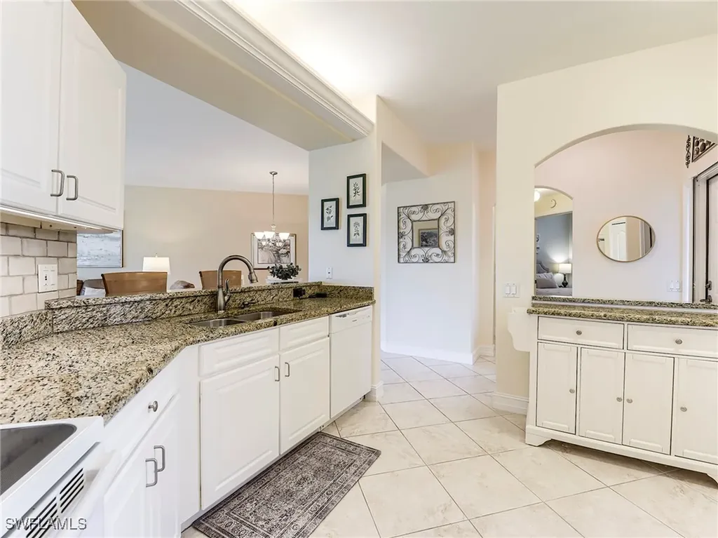 9040 Spring Run Boulevard Estero FL 34135