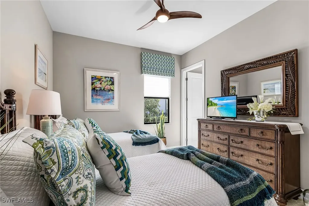 1434 Redona Way Naples FL 34113