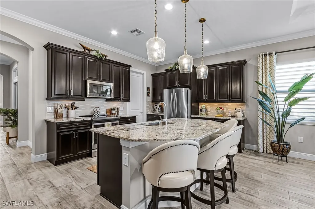 1434 Redona Way Naples FL 34113