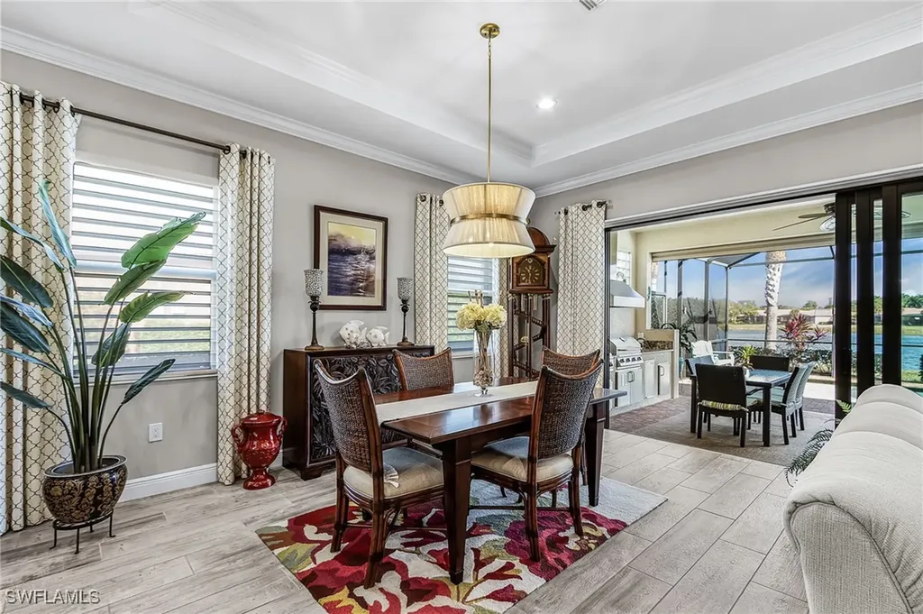 1434 Redona Way Naples FL 34113