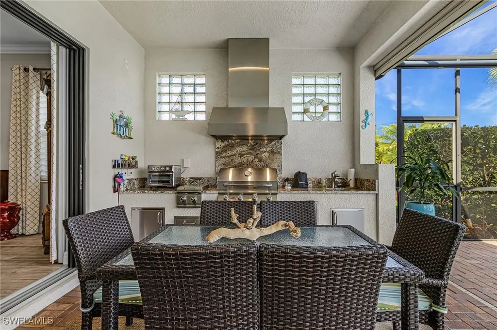 1434 Redona Way Naples FL 34113