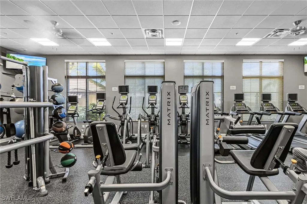 1434 Redona Way Naples FL 34113