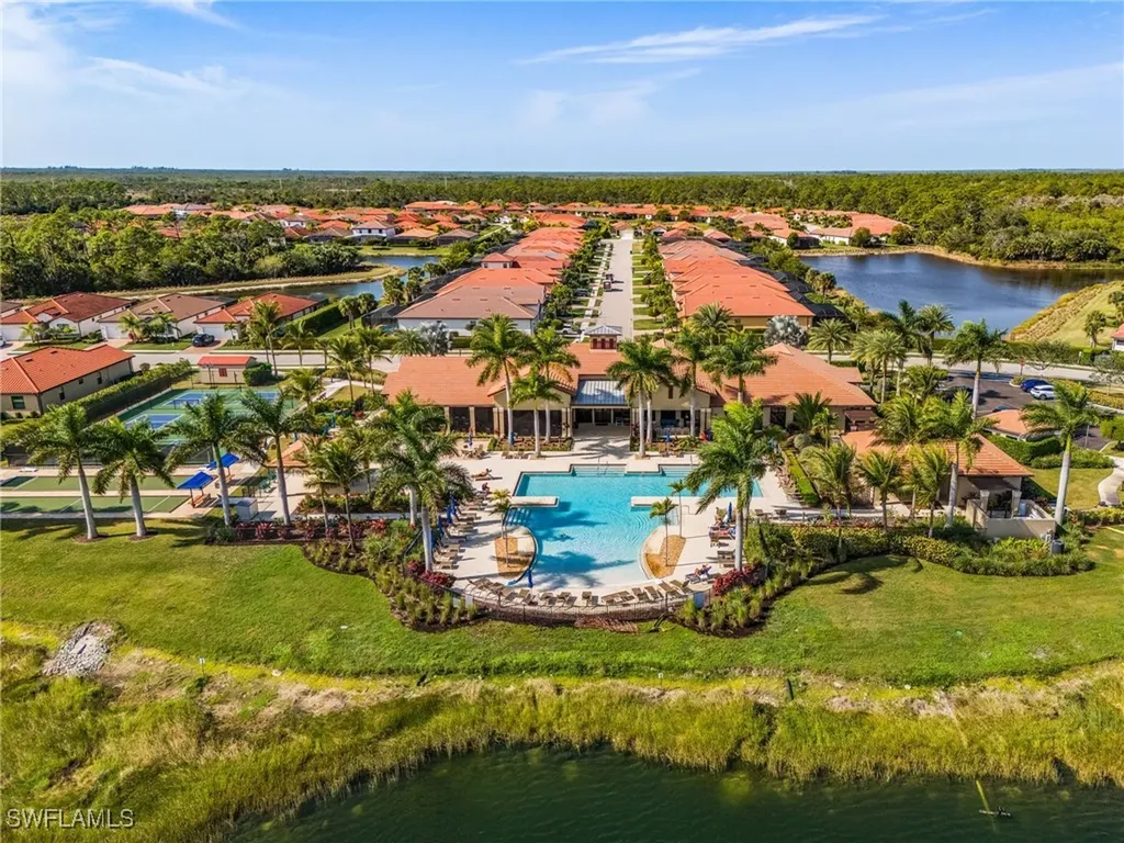 1434 Redona Way Naples FL 34113