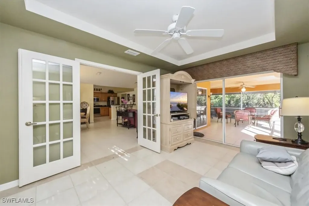 841 Charlemagne Boulevard Naples FL 34112