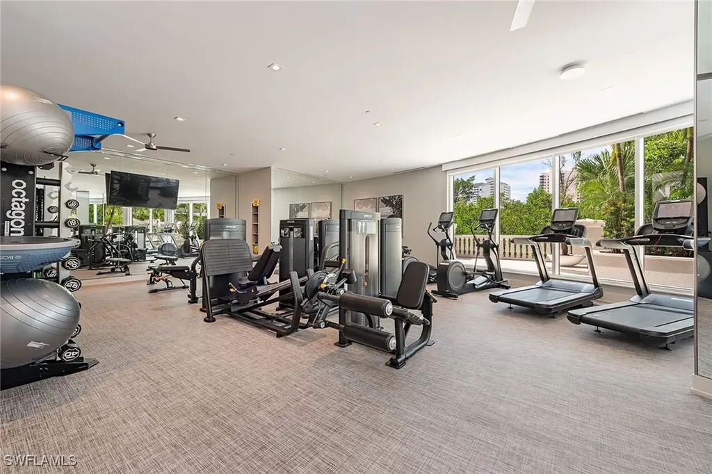 8930 Bay Colony Drive Naples FL 34108