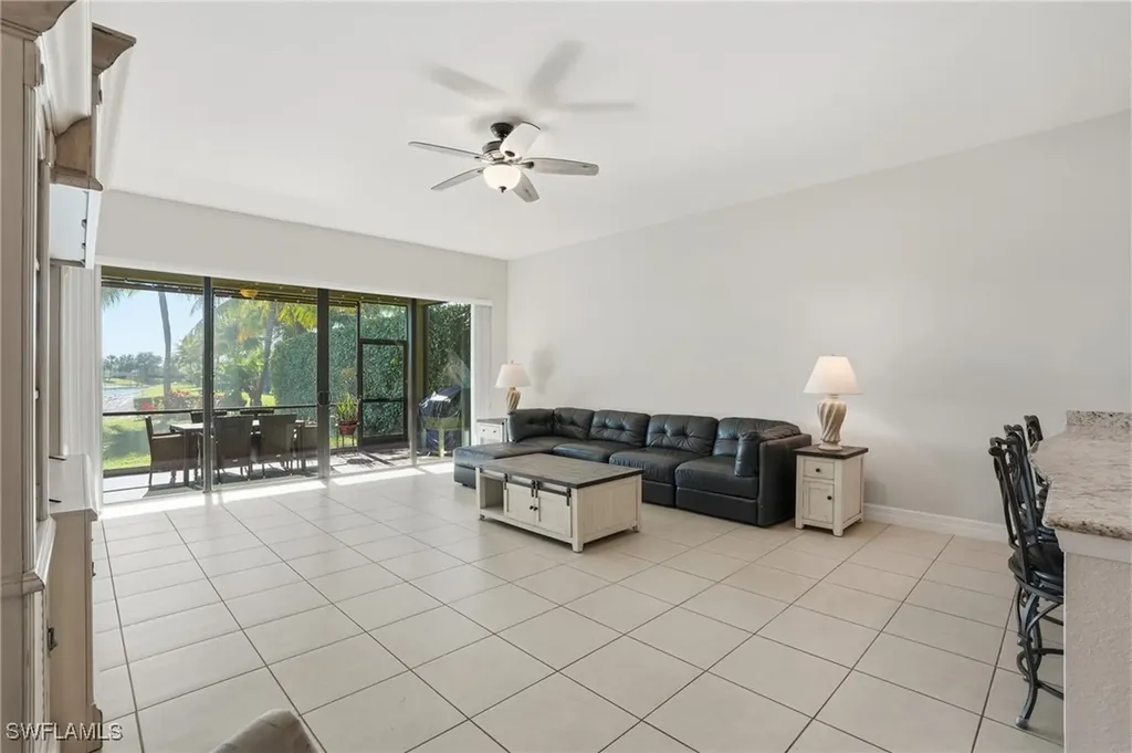 4194 Amelia Way Naples FL 34119
