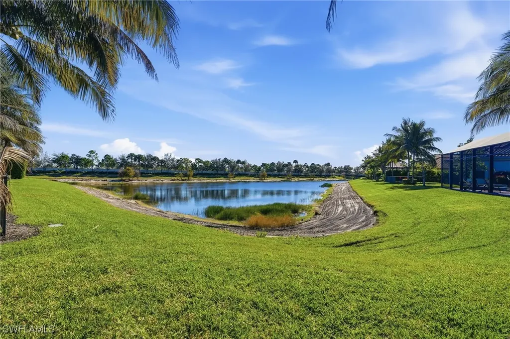 4194 Amelia Way Naples FL 34119