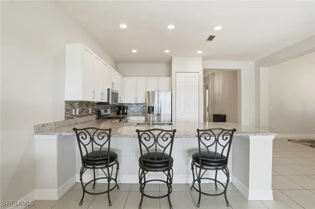 4194 Amelia Way Naples FL 34119